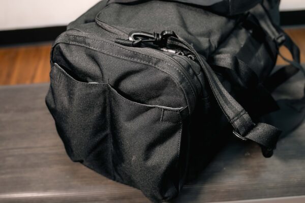 NHQ Nike Duffle Bag - Image 7